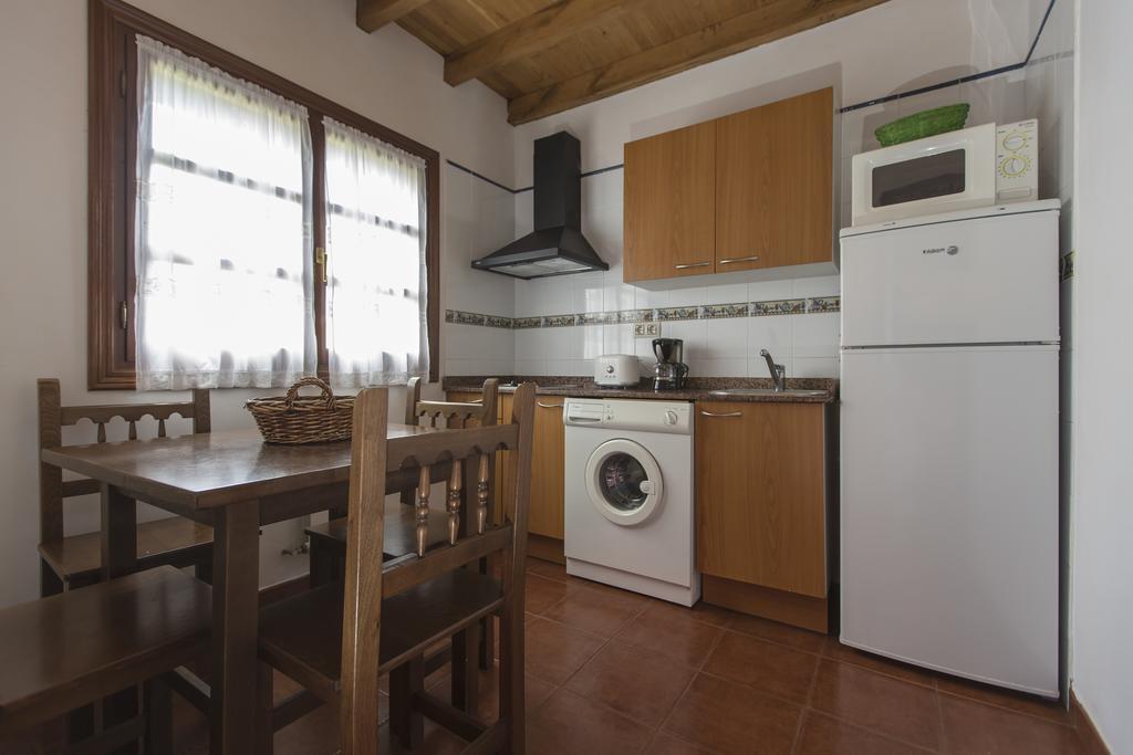 Casas Rurales Playa De Guadamia Llames de Pría Kültér fotó