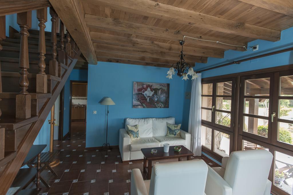 Casas Rurales Playa De Guadamia Llames de Pría Kültér fotó